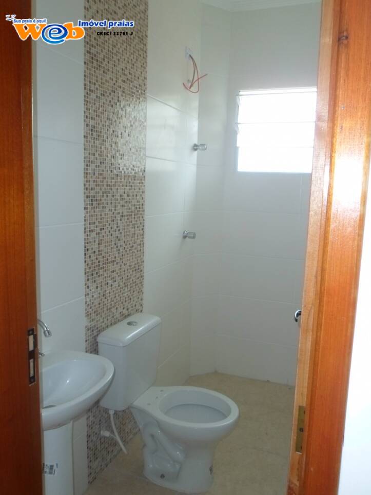 Casa à venda com 2 quartos, 60m² - Foto 21