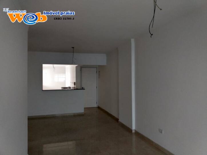 Apartamento à venda com 3 quartos, 121m² - Foto 2